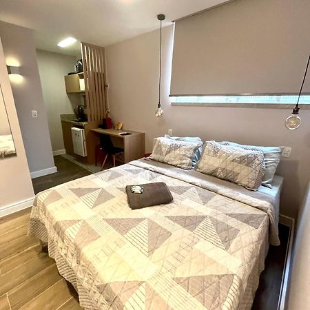 Apartamento/Estudio No Leblon. Рио-де-Жанейро Экстерьер фото